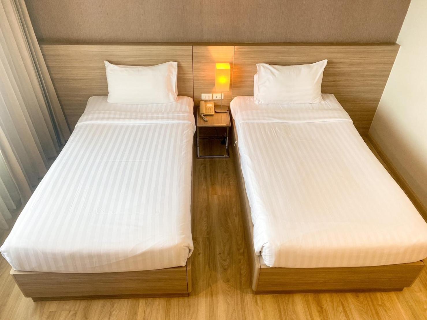 Leosor Hotel Nakhonratcsaszima Kültér fotó