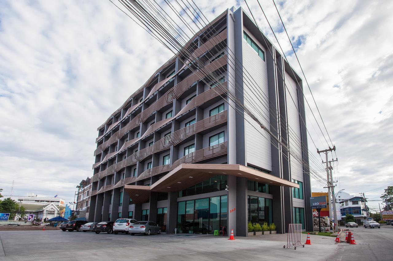 Leosor Hotel Nakhonratcsaszima Kültér fotó